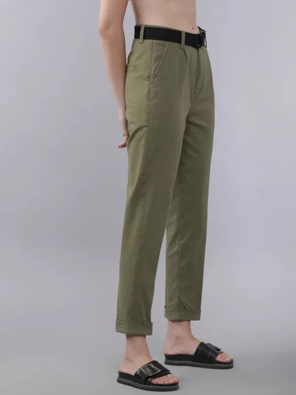 Tokyo Talkies Women Olive Solid Regular Fit Casual Trouser