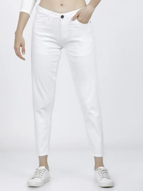 Tokyo Talkies Women White Solid Slim Fit Chinos