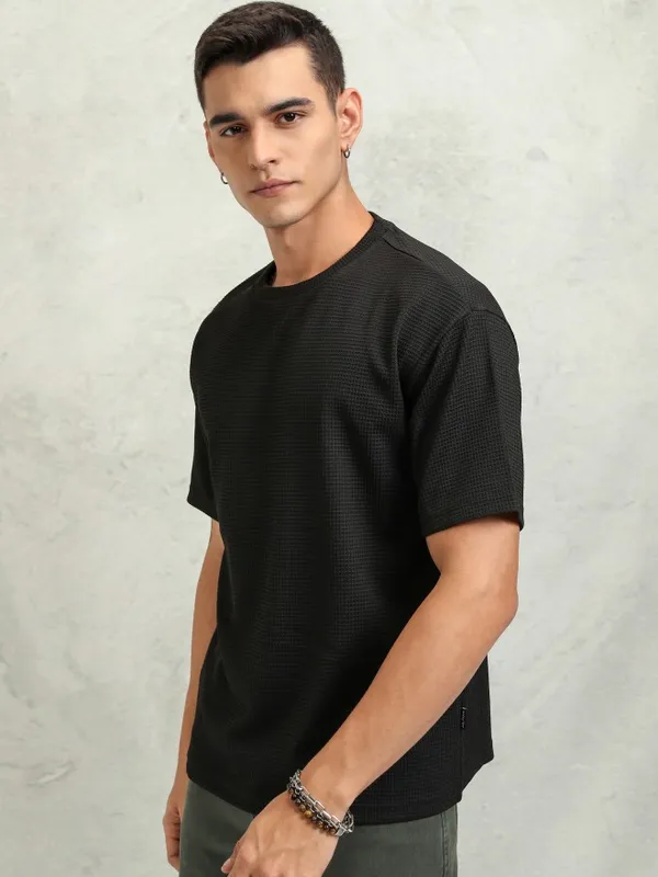 Highlander Men Black Self Design Relaxed Fit T-Shirt