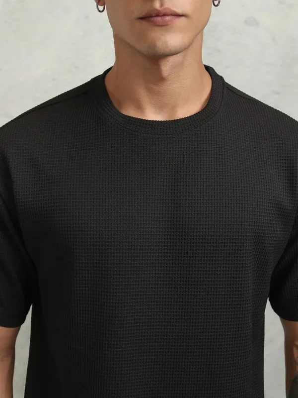 Highlander Men Black Self Design Relaxed Fit T-Shirt
