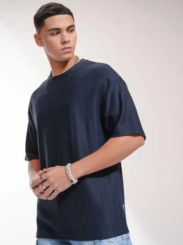 Highlander Men Navy Blue Self Design Oversized Fit T-Shirt