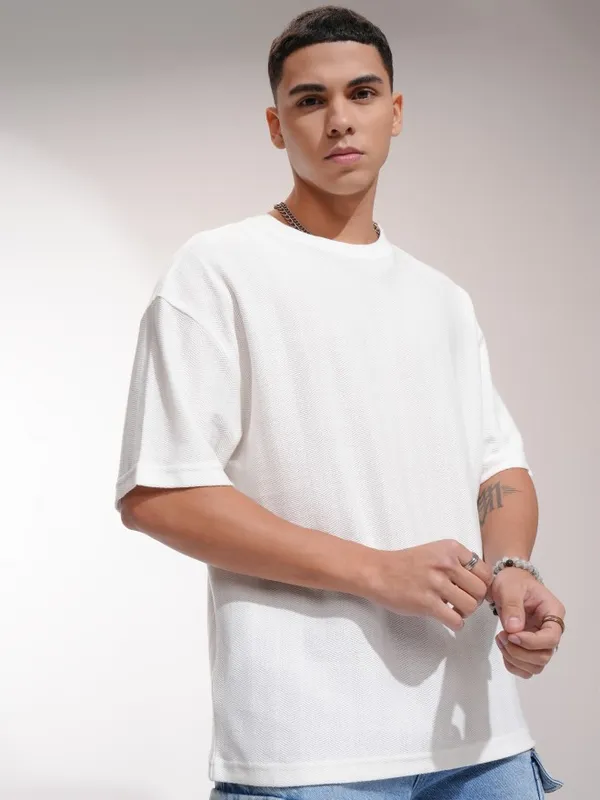 Highlander Men Off White Self Design Oversized Fit T-Shirt