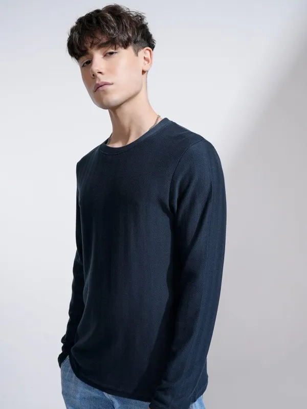 Highlander Men Navy Blue Self Design Round Neck Relaxed Fit T-Shirt