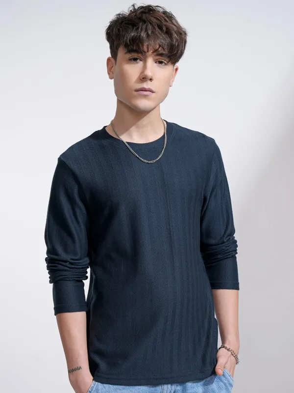 Highlander Men Navy Blue Self Design Round Neck Relaxed Fit T-Shirt