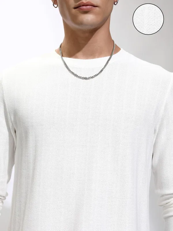 Highlander Men Off White Self Design Round Neck Relaxed Fit T-Shirt