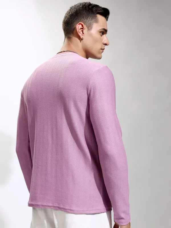 Highlander Men Mauve Self Design Round Neck Relaxed Fit T-Shirt