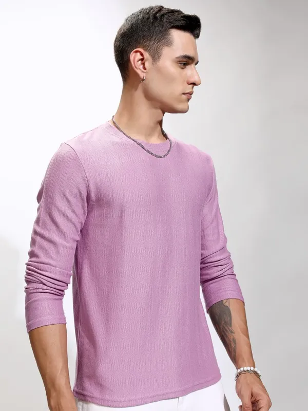 Highlander Men Mauve Self Design Round Neck Relaxed Fit T-Shirt