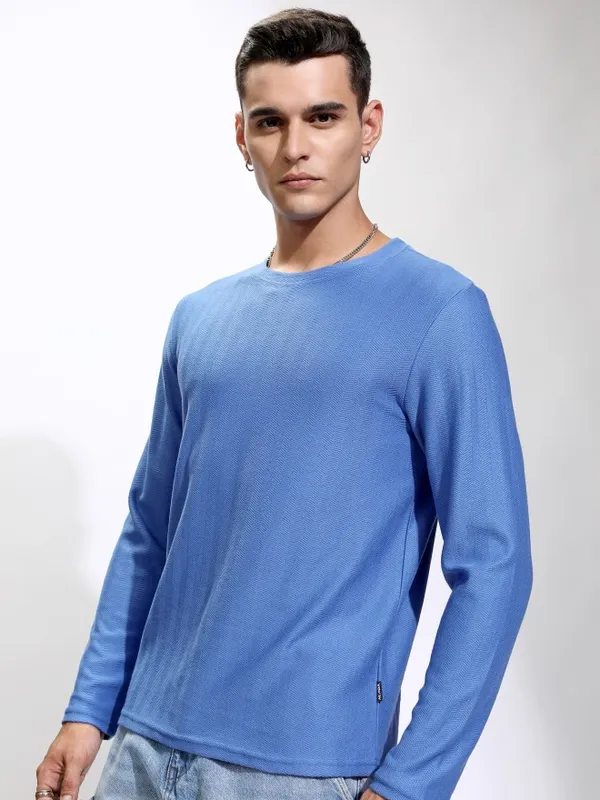 Highlander Men Blue Self Design Round Neck Relaxed Fit T-Shirt