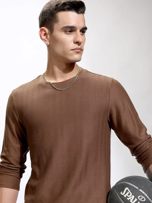 Highlander Men Brown Self Design Round Neck Relaxed Fit T-Shirt