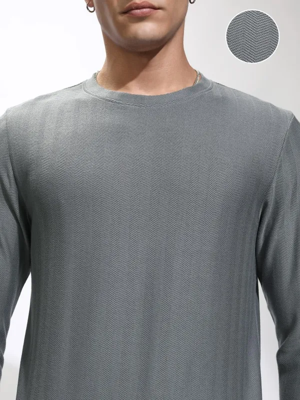 Highlander Men Grey Self Design Round Neck Relaxed Fit T-Shirt