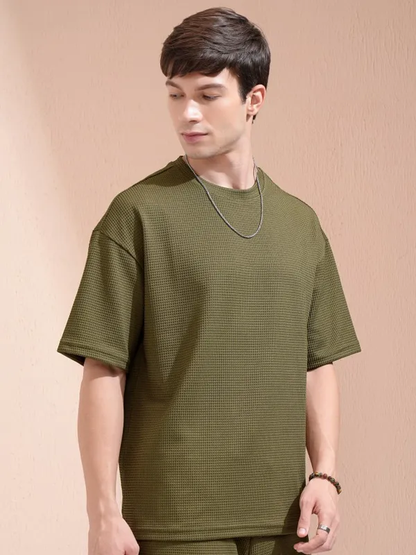 Highlander Men Olive T-Shirt With Shorts Co-Ords