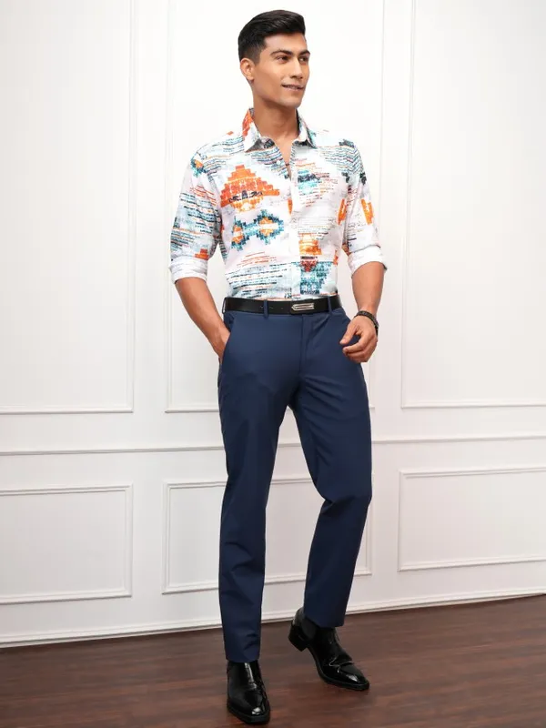 Locomotive Men Multi Printed Slim Fit Casual Shirt