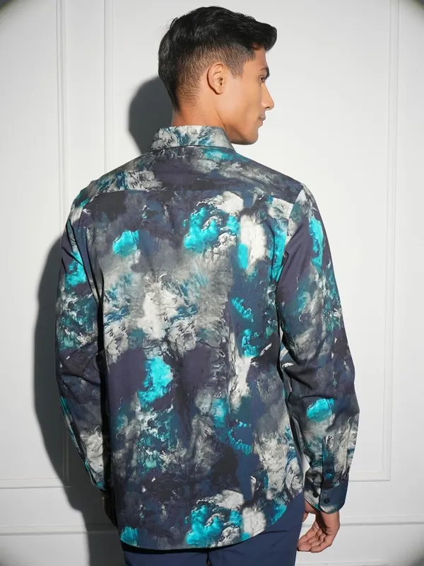 Locomotive Men Teal Printed Slim Fit Casual Shirt