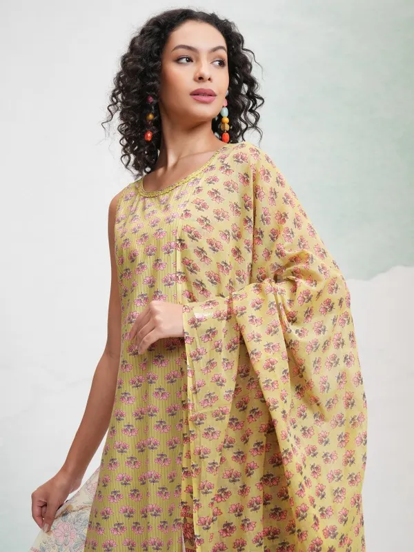 Vishudh Women Yellow Printed Kurta With Trousers And Dupatta