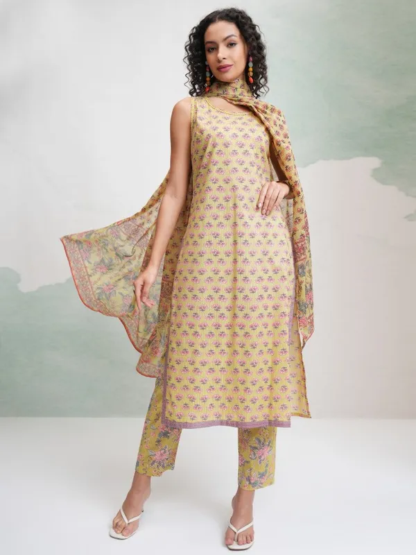 Vishudh Women Yellow Printed Kurta With Trousers And Dupatta