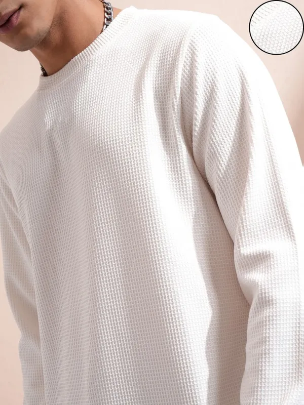 Highlander Men Off White Self Design Round Neck Relaxed Fit T-Shirt