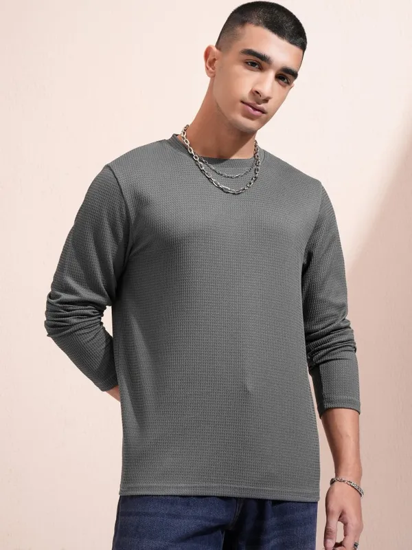 Highlander Men Grey Self Design Round Neck Relaxed Fit T-Shirt