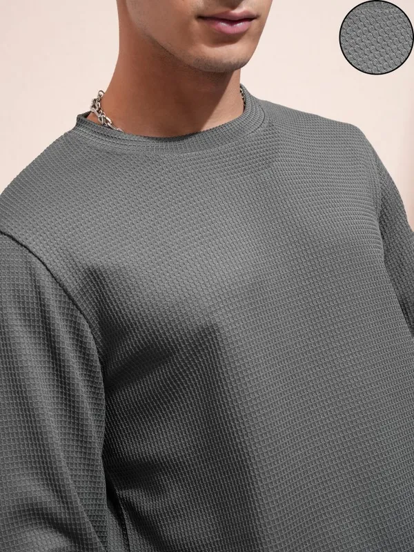 Highlander Men Grey Self Design Round Neck Relaxed Fit T-Shirt