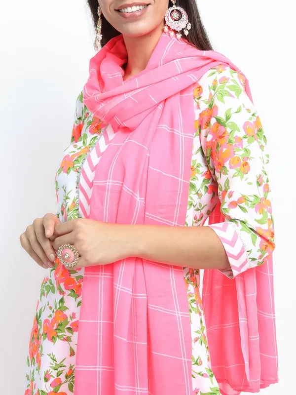 Women Kurta With Palazzo And Dupatta