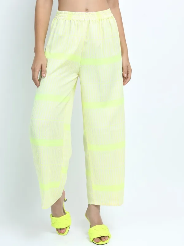 Vishudh Women Off White Printed Kurta With Palazzo And Dupatta