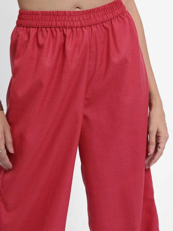 Women Kurta With Palazzos With Dupatta