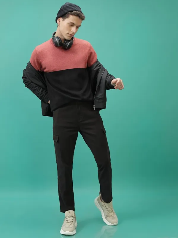 Purple By Highlander Men Grey Regular Fit Solid Cargo