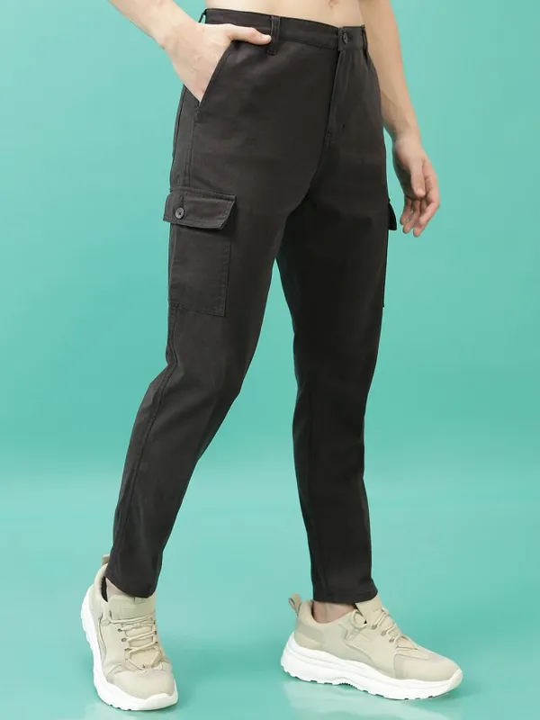 Purple By Highlander Men Grey Regular Fit Solid Cargo