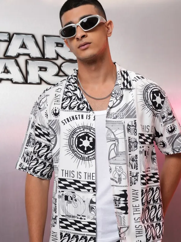 Star Wars By Highlander Men Multi Grogu Printed Relaxed Fit Casual Shirt