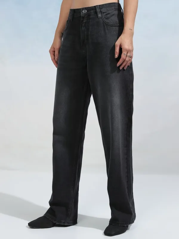 Women Straight Fit Jeans