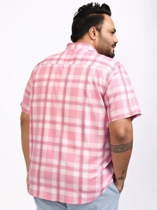 Xtra Ordinary By Highlander Men Pink Checked Relaxed Fit Casual Shirt