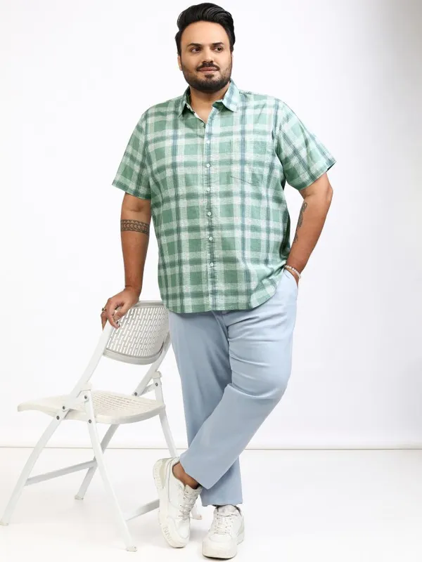 Men Slim Fit Casual Shirt