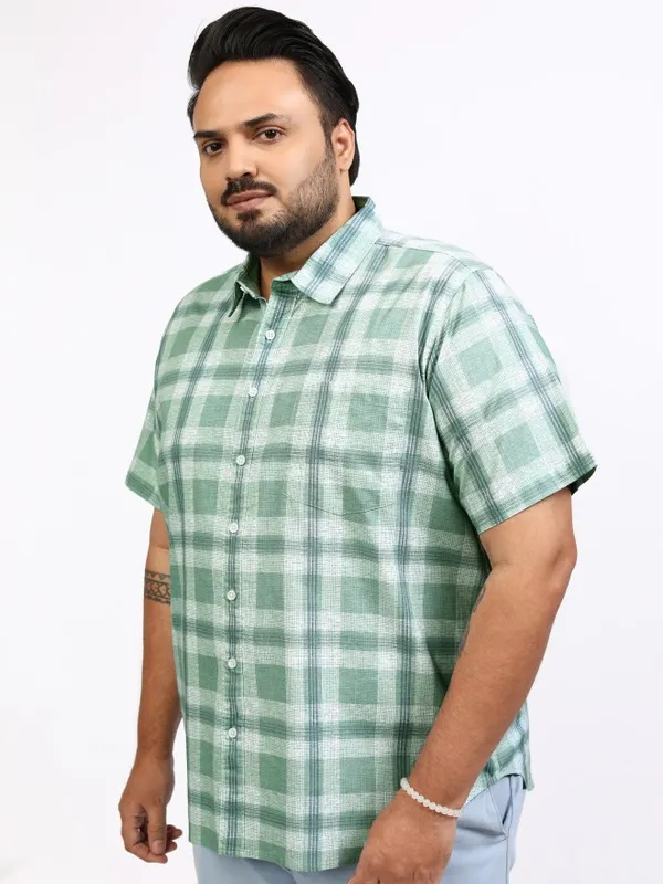 Men Slim Fit Casual Shirt
