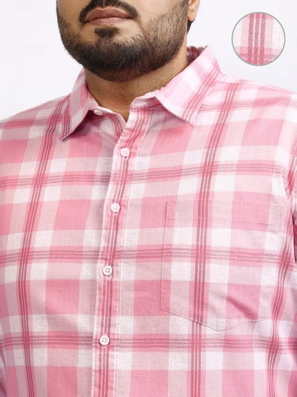 Xtra Ordinary By Highlander Men Pink Checked Relaxed Fit Casual Shirt