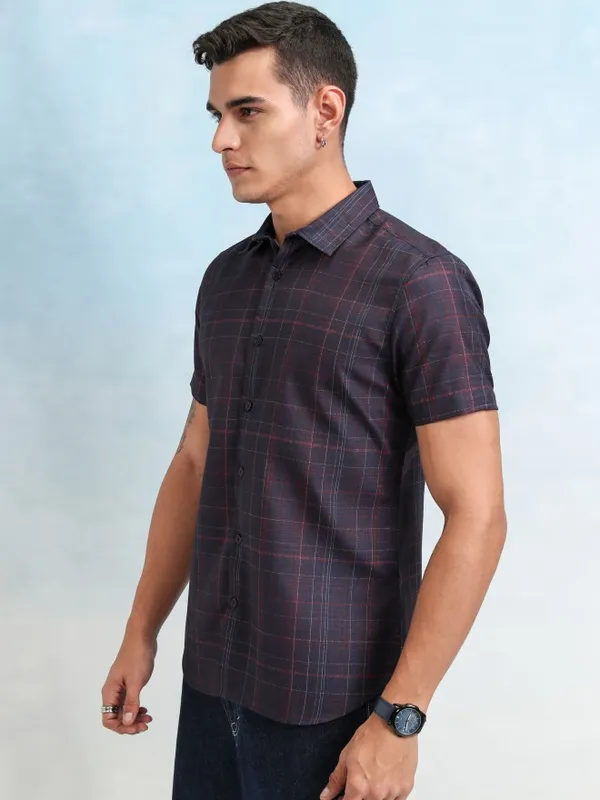 Highlander Men Navy Blue Checked Regular Fit Casual Shirt