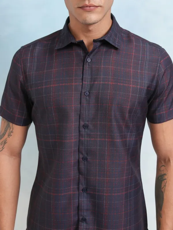 Highlander Men Navy Blue Checked Regular Fit Casual Shirt