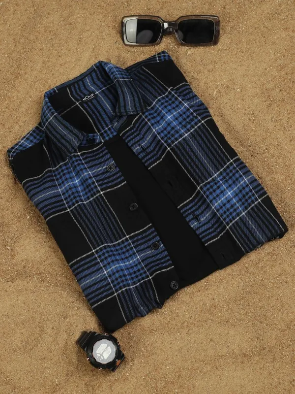 Hoop Boys Black Checked Slim Fit Casual Shirt