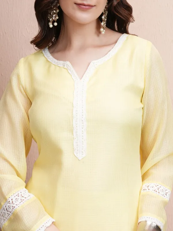 Embroidered Straight Kurta