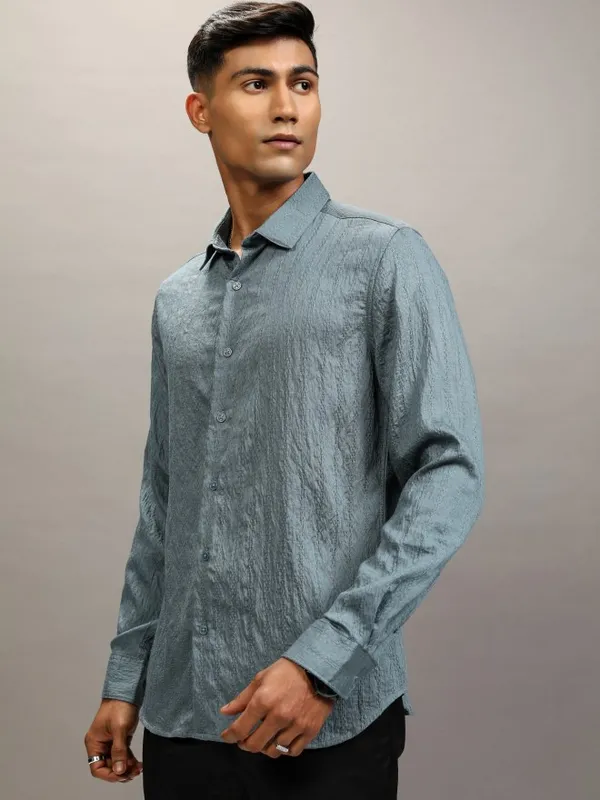 Highlander Men Teal Textured Slim Fit Casual Shirt