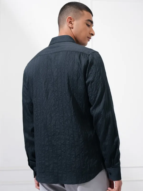 Highlander Men Blue Textured Slim Fit Casual Shirt