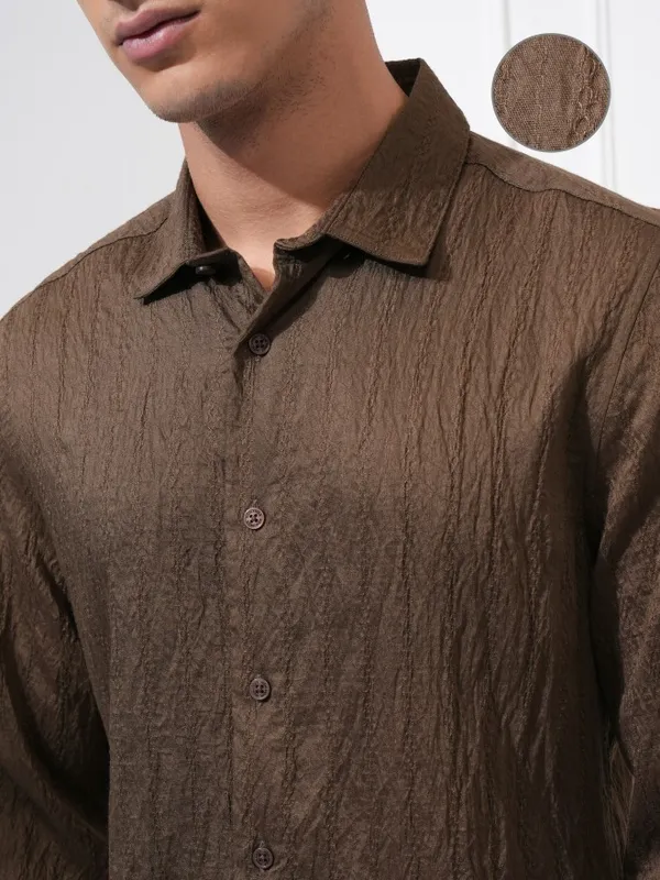 Men Slim Fit Casual Shirt