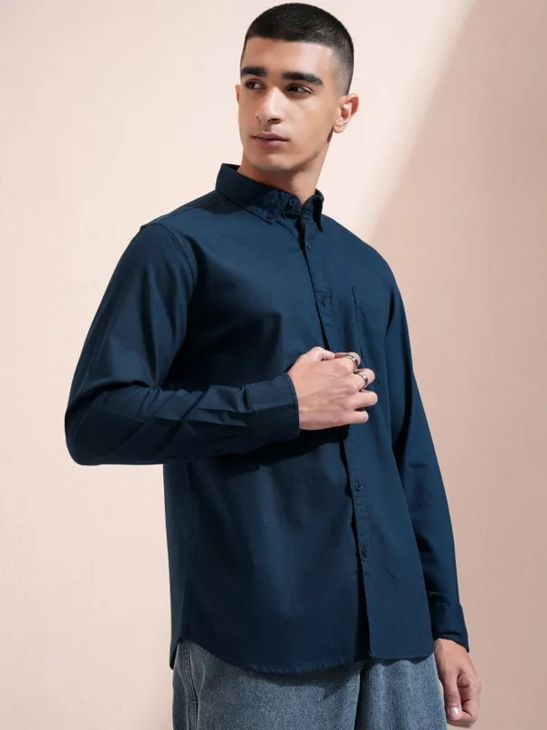 Men Regular Fit Casual Shirt