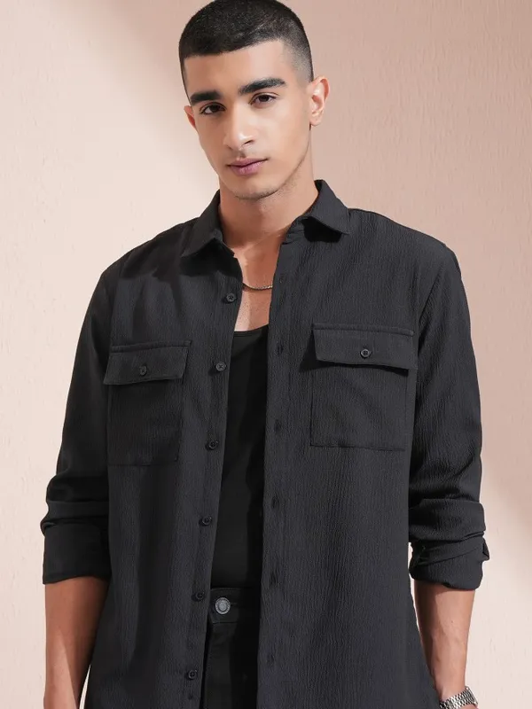 Highlander Men Black Textured Regular Fit Casual Shirt