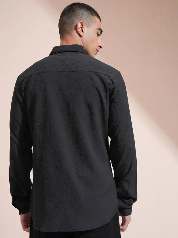 Highlander Men Black Textured Regular Fit Casual Shirt