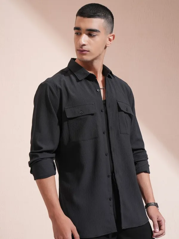 Highlander Men Black Textured Regular Fit Casual Shirt