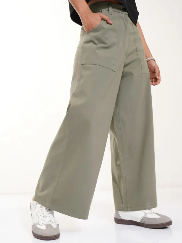 Tokyo Talkies Women Olive Solid Flared Casual Trouser