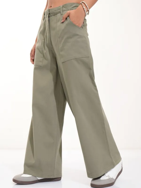 Tokyo Talkies Women Olive Solid Flared Casual Trouser