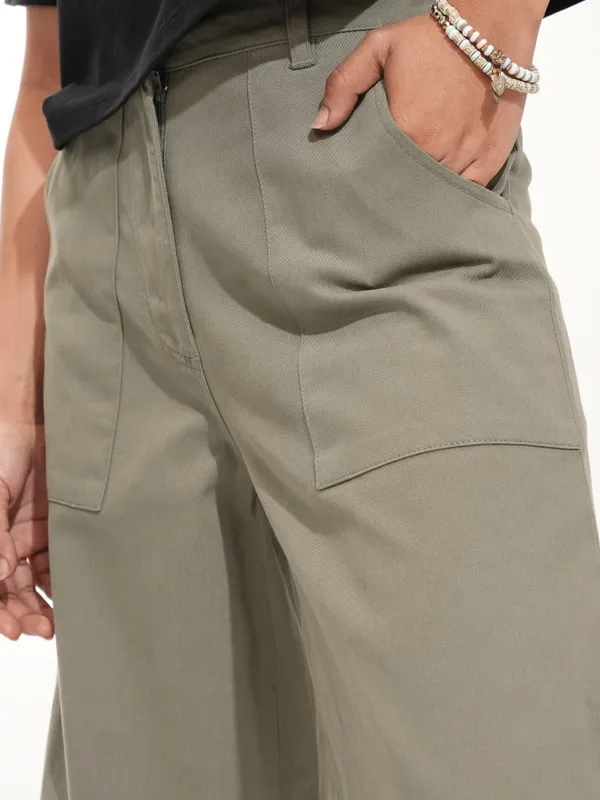 Tokyo Talkies Women Olive Solid Flared Casual Trouser