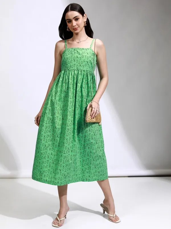 Tokyo Talkies Women Green Printed Fit And Flare Dress