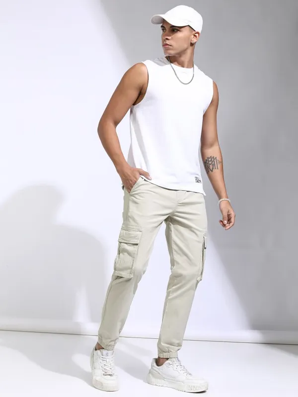 Highlander Men Pink Slim Fit Solid Joggers
