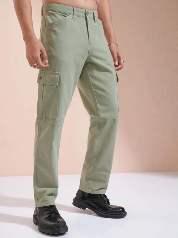 Highlander Men Grey Straight Fit Cargo Trousers